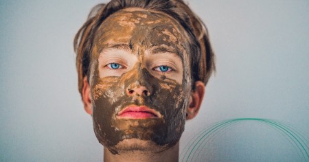 Acne: a problem for adolescents and adults